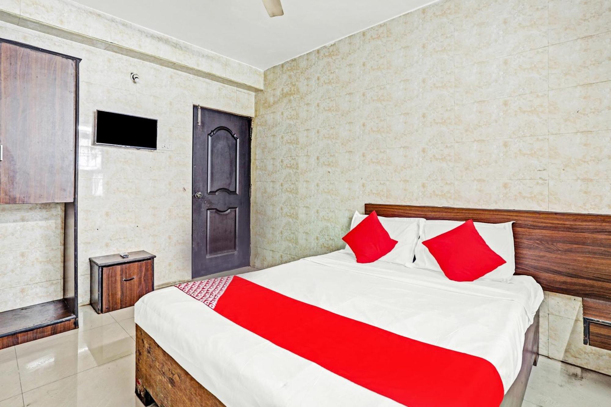 Hotel O Arunachala Guest House Chennai Extérieur photo